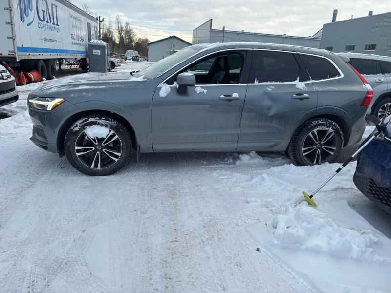 Volvo XC60 2017 Momentum * CARFAX * БЕЗ ПЪРВОНАЧАЛНА ВНОСКА, снимка 3 - Автомобили и джипове - 52715040