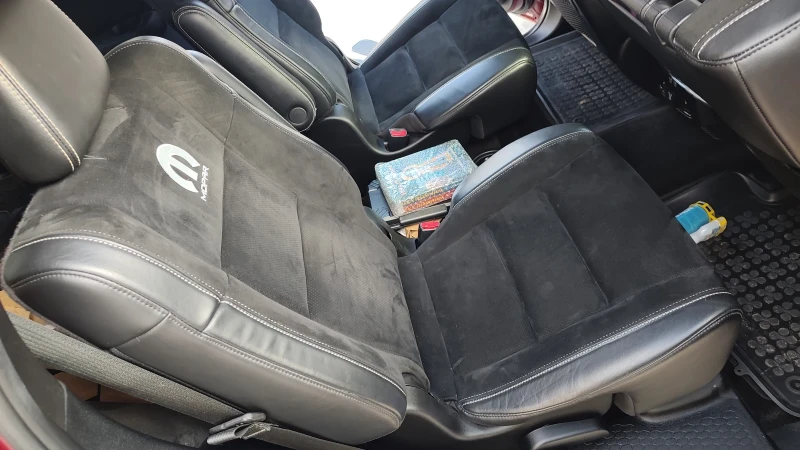 Dodge Durango, снимка 11 - Автомобили и джипове - 53295160