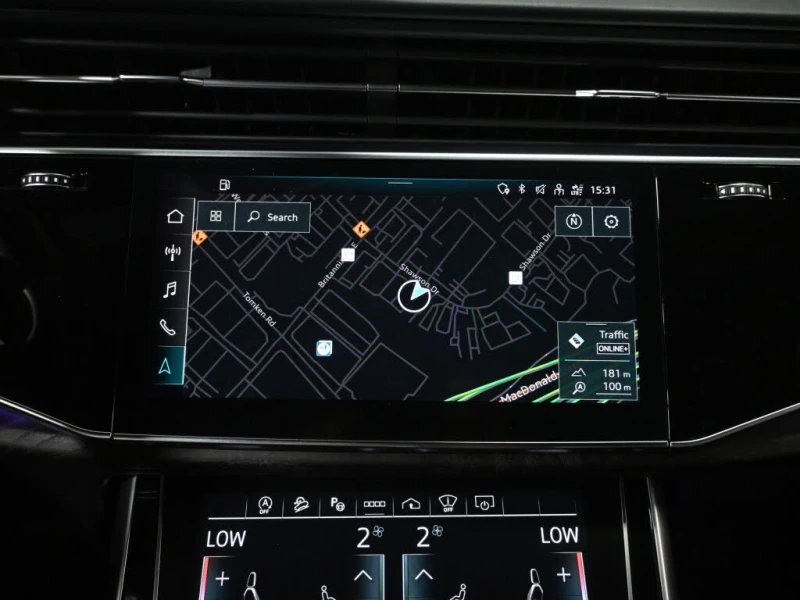 Audi Q7 * S-Line* * HeadUp* AвтоКредит* (ЦЕНА ДО БГ), снимка 11 - Автомобили и джипове - 53397448