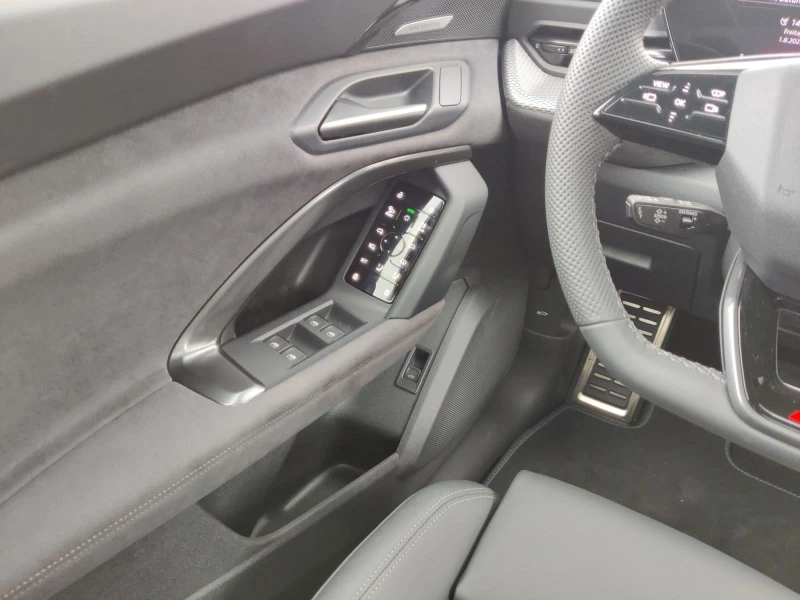 Audi SQ5 TFSI/NEW MODEL/SPORTBACK/B&O/PANO/MATRIX/MMI DISPL, снимка 6 - Автомобили и джипове - 53410332