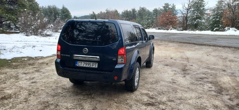 Nissan Pathfinder, снимка 6 - Автомобили и джипове - 53433865