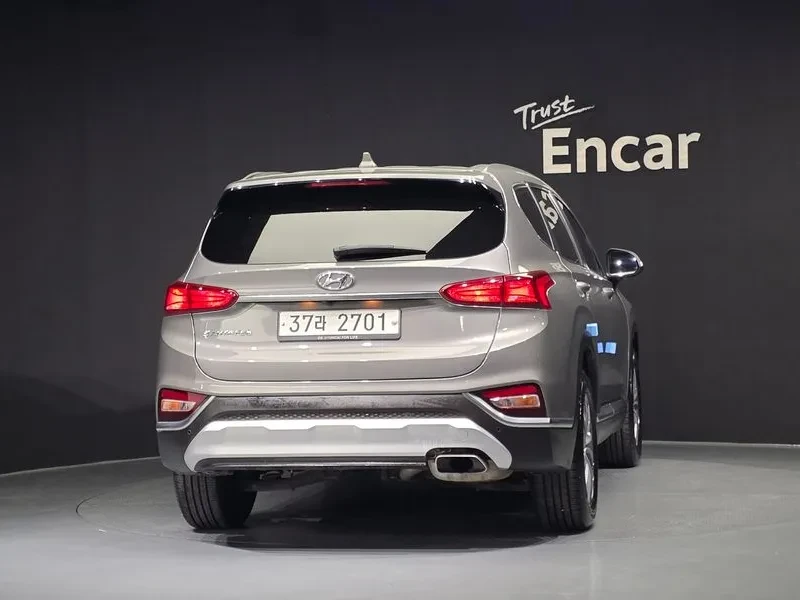 Hyundai Santa fe, снимка 4 - Автомобили и джипове - 56307622
