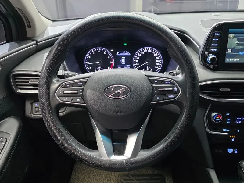 Hyundai Santa fe, снимка 13 - Автомобили и джипове - 56307622