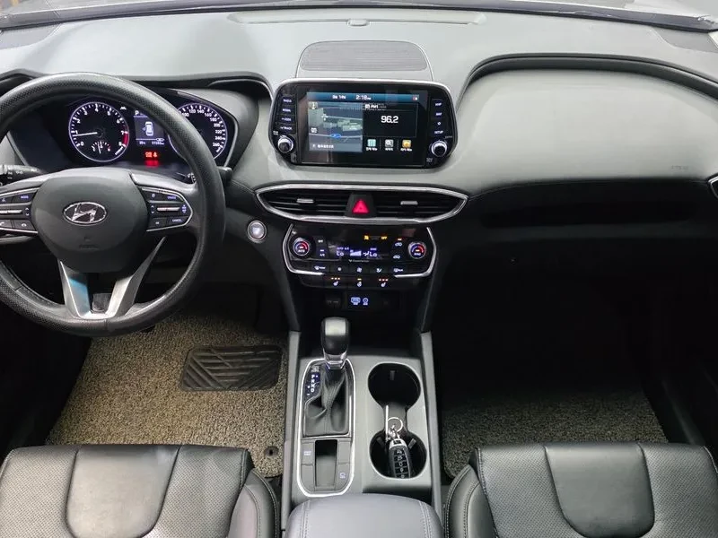 Hyundai Santa fe, снимка 7 - Автомобили и джипове - 56307622