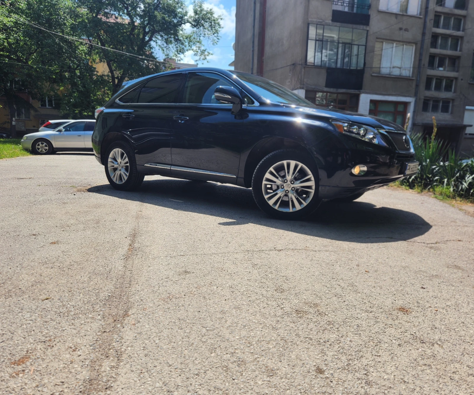 Lexus RX 450h  - изображение 9