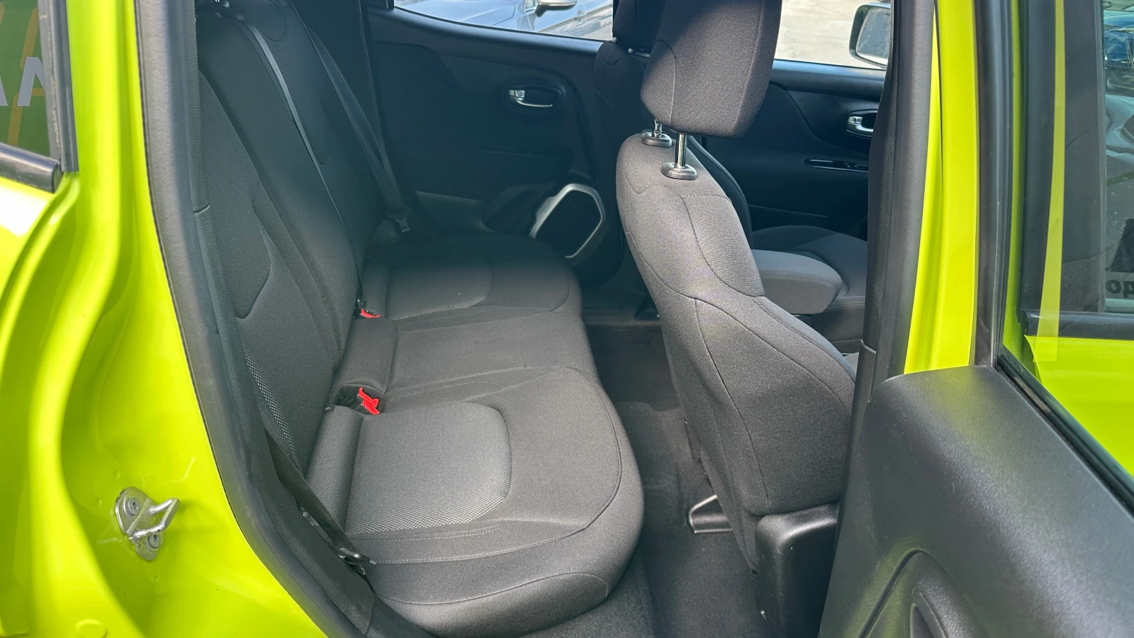 Jeep Renegade 2.4i | Mobile.bg — изображение 11