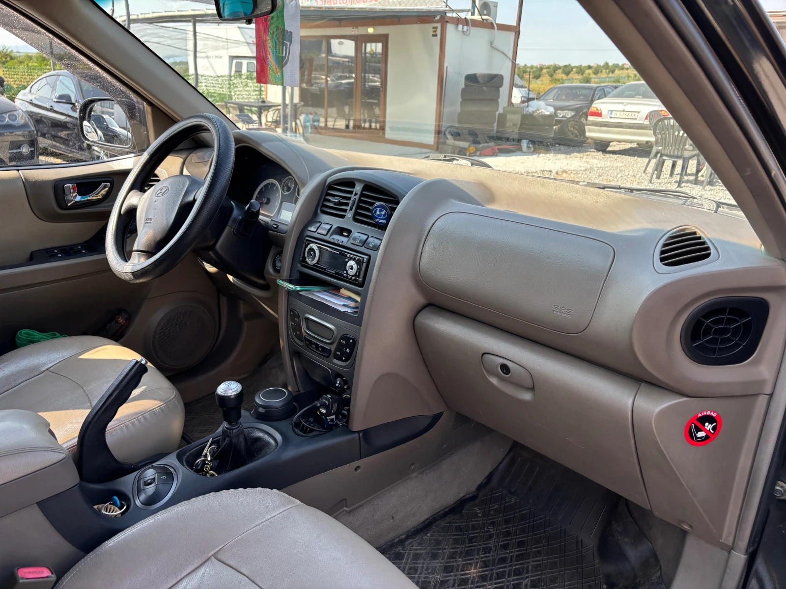 Hyundai Santa fe 2.0D 125 Коня ОБСЛУЖЕН  - изображение 9
