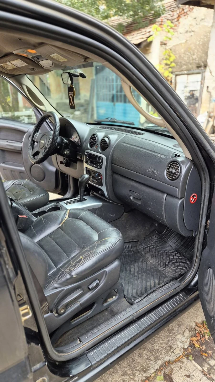 Jeep Cherokee  - изображение 9