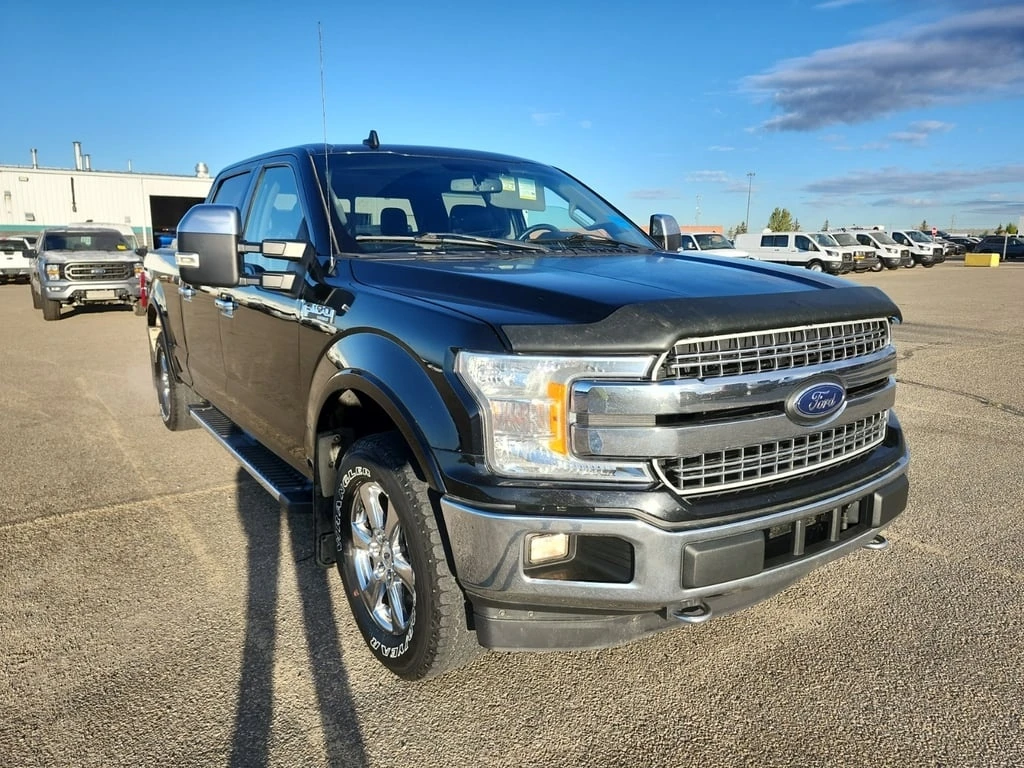 Ford F150 * LARIAT CREW CAB STD BED * CARFAX * БЕЗ ПЪРВОНАЧА - изображение 2