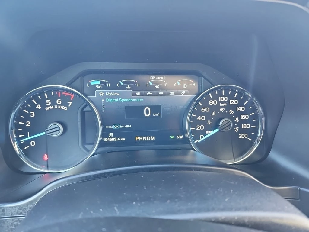 Ford F150 * LARIAT CREW CAB STD BED * CARFAX * БЕЗ ПЪРВОНАЧА - изображение 8