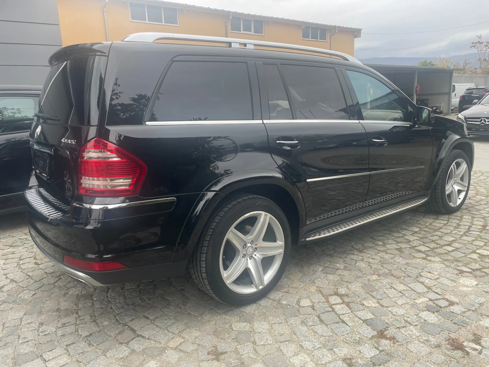Mercedes-Benz GL 550 388кс Внос Япония - изображение 5