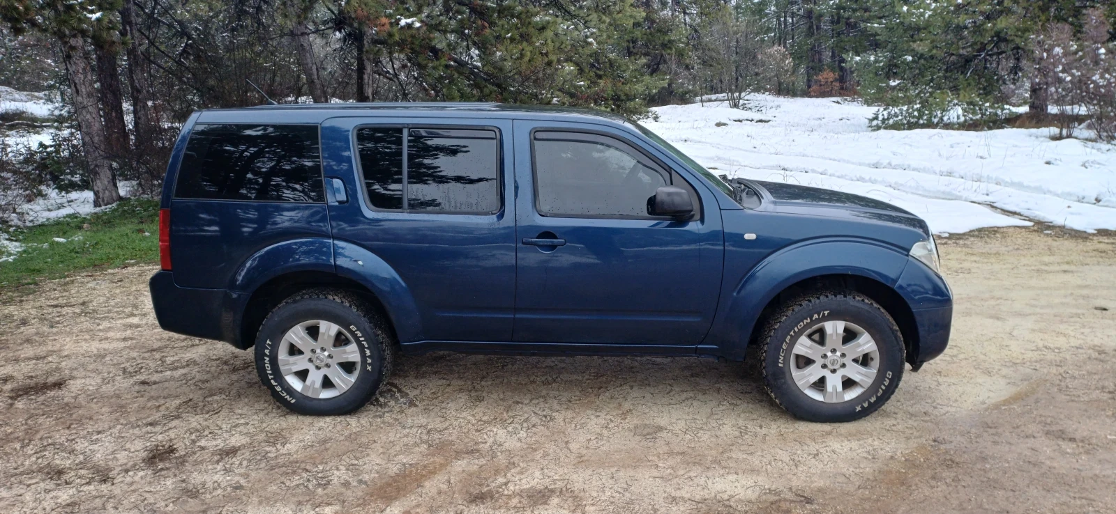 Nissan Pathfinder  - изображение 5