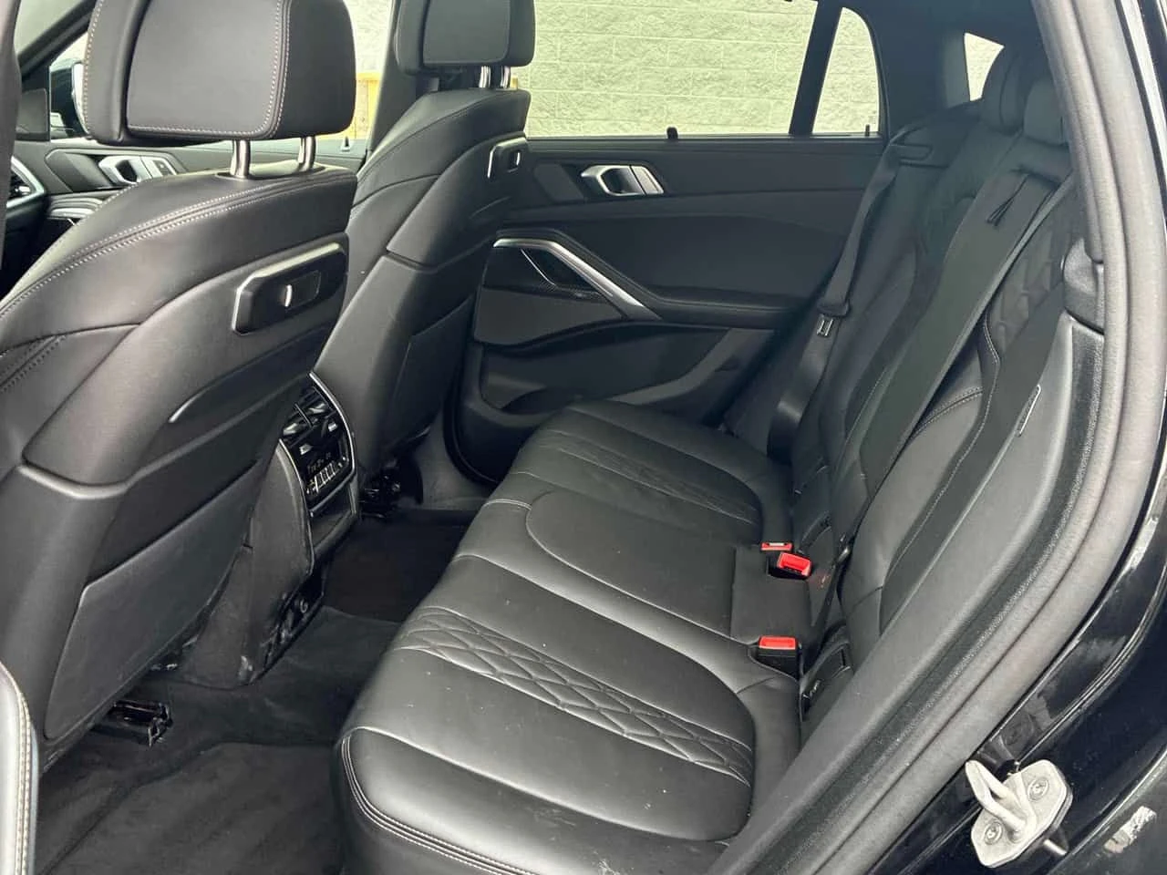 BMW X6 xDrive40i/360/ДИСТРОНИК/ПАНОРАМА/HUD/H K/ОТ BMW, снимка 11 - Автомобили и джипове - 53956476