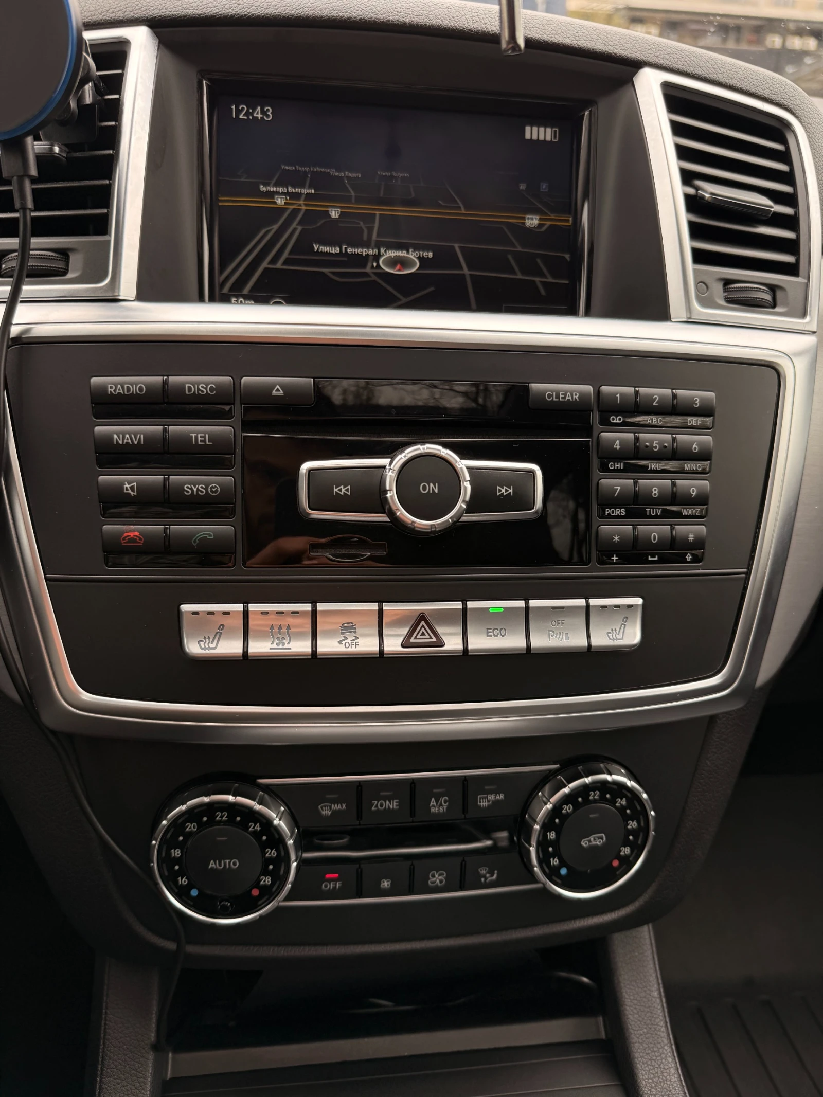 Mercedes-Benz ML 350 FULL ПЕЧКА, ПРУЖИНИ, БЕЗУПРЕЧНА!, снимка 17 - Автомобили и джипове - 54221418