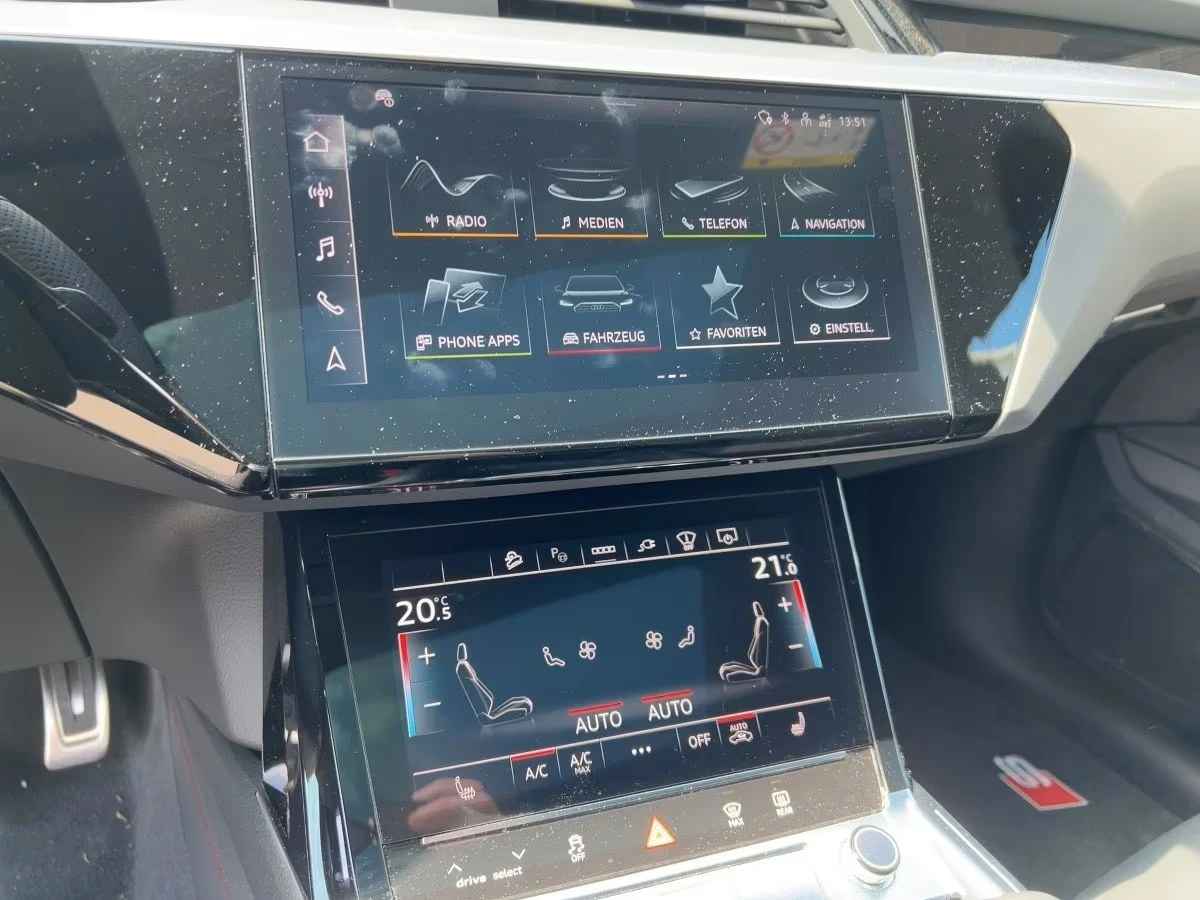 Audi SQ8 E- TRON QUATTRO HEAD UP 360 CAMERA , снимка 10 - Автомобили и джипове - 54342247