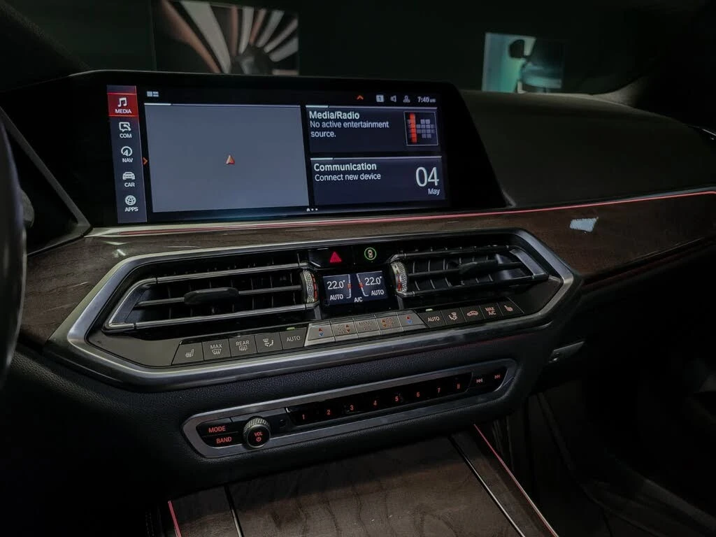 BMW X5 XDRIVE 40I/LASER/KEYLESS/PANO/CAMERA, снимка 14 - Автомобили и джипове - 54510399