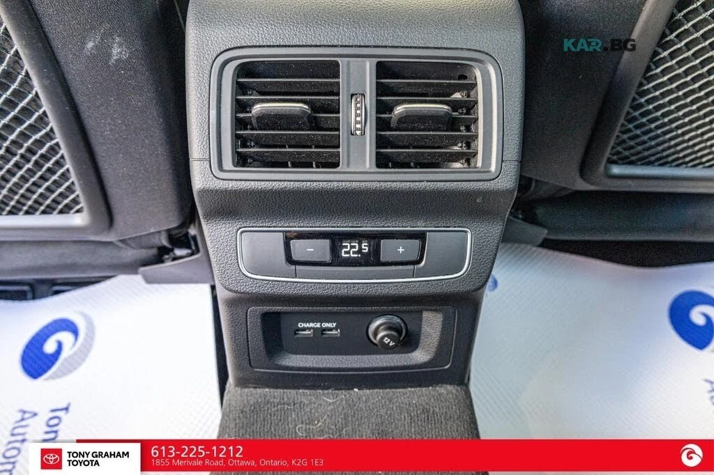 Audi Q5 * SUNROOF * * АвтоКредит* (ЦЕНА ДО БГ), снимка 13 - Автомобили и джипове - 55059236