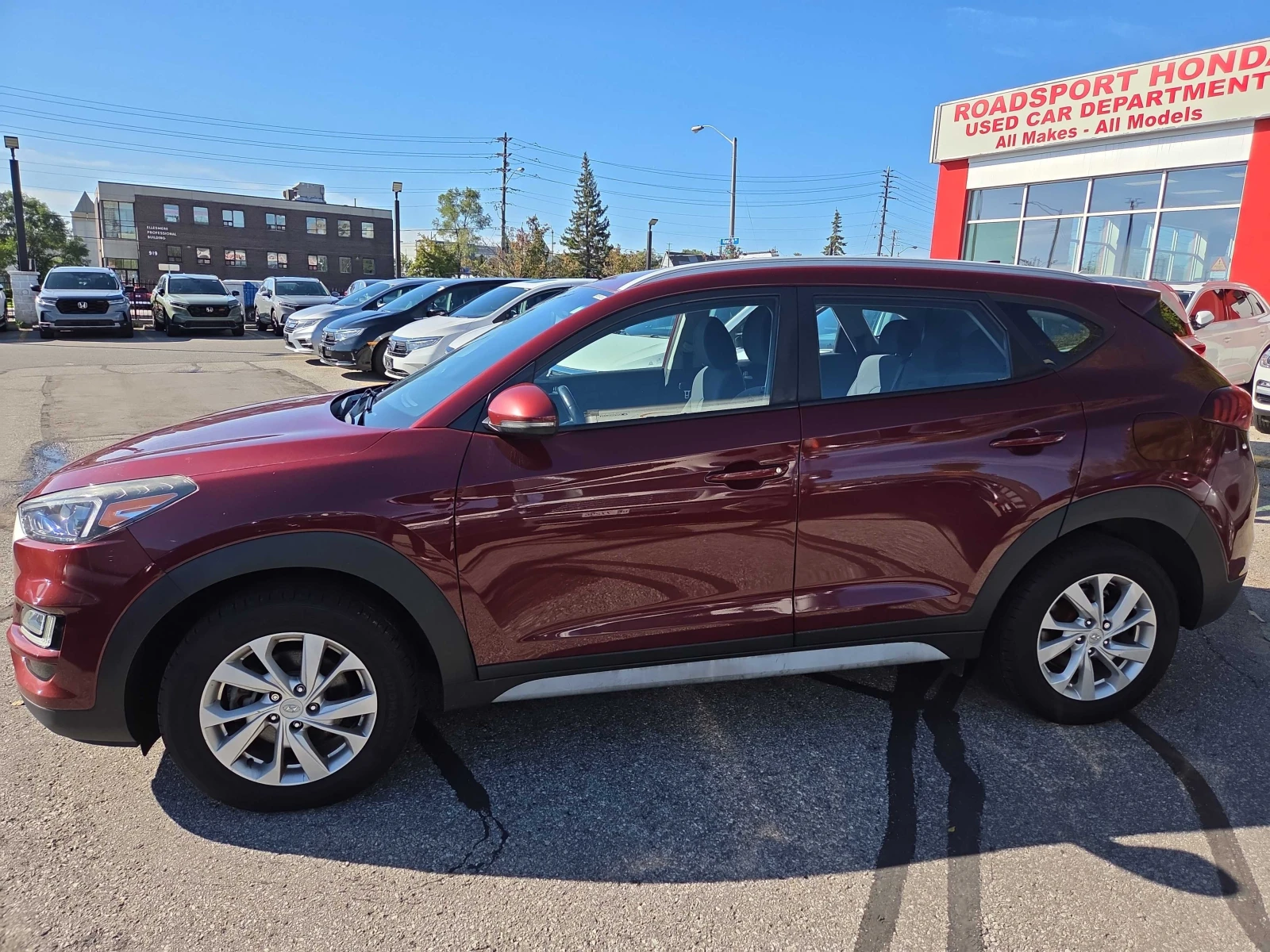Hyundai Tucson * Preferred * CARFAX * ОПЦИЯ ЗА ФИНАНСИРАНЕ * , снимка 2 - Автомобили и джипове - 56069749