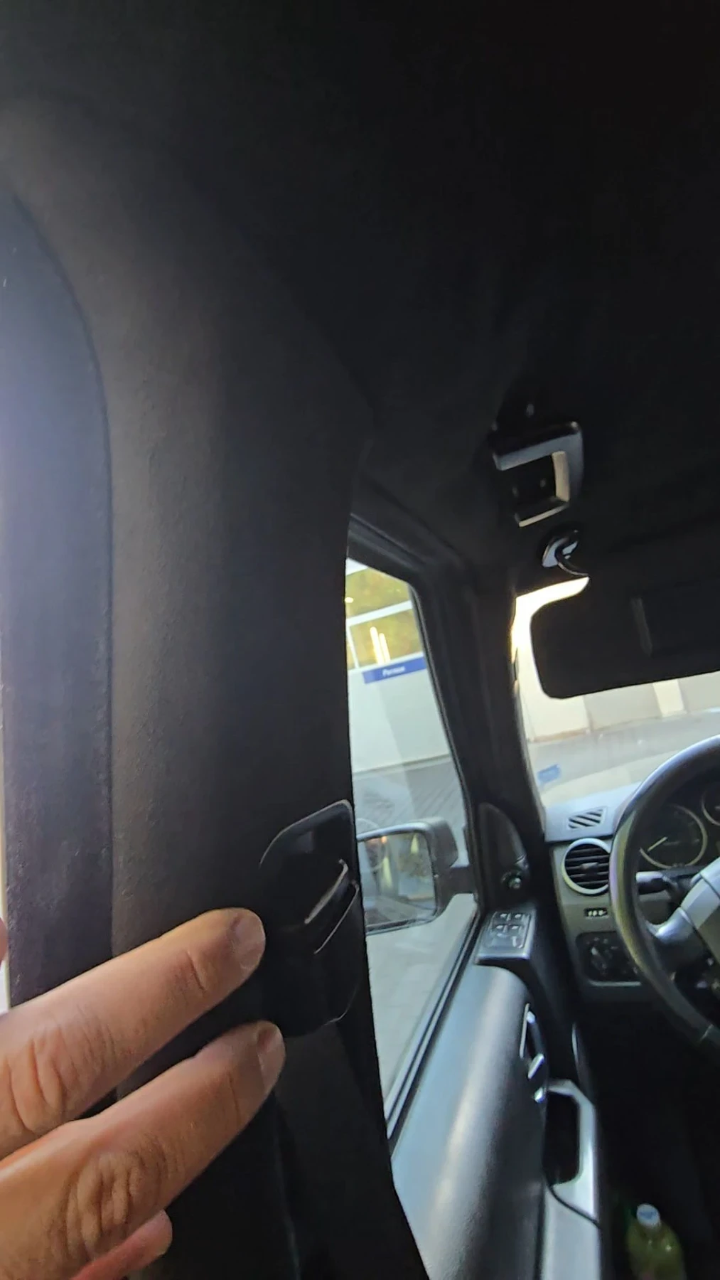 Land Rover Discovery 2.7 TDV6 190 �.�.  | Mobile.bg � ����������� 8