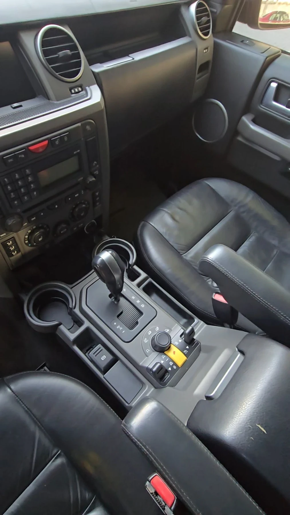 Land Rover Discovery 2.7 TDV6 190 �.�.  | Mobile.bg � ����������� 15