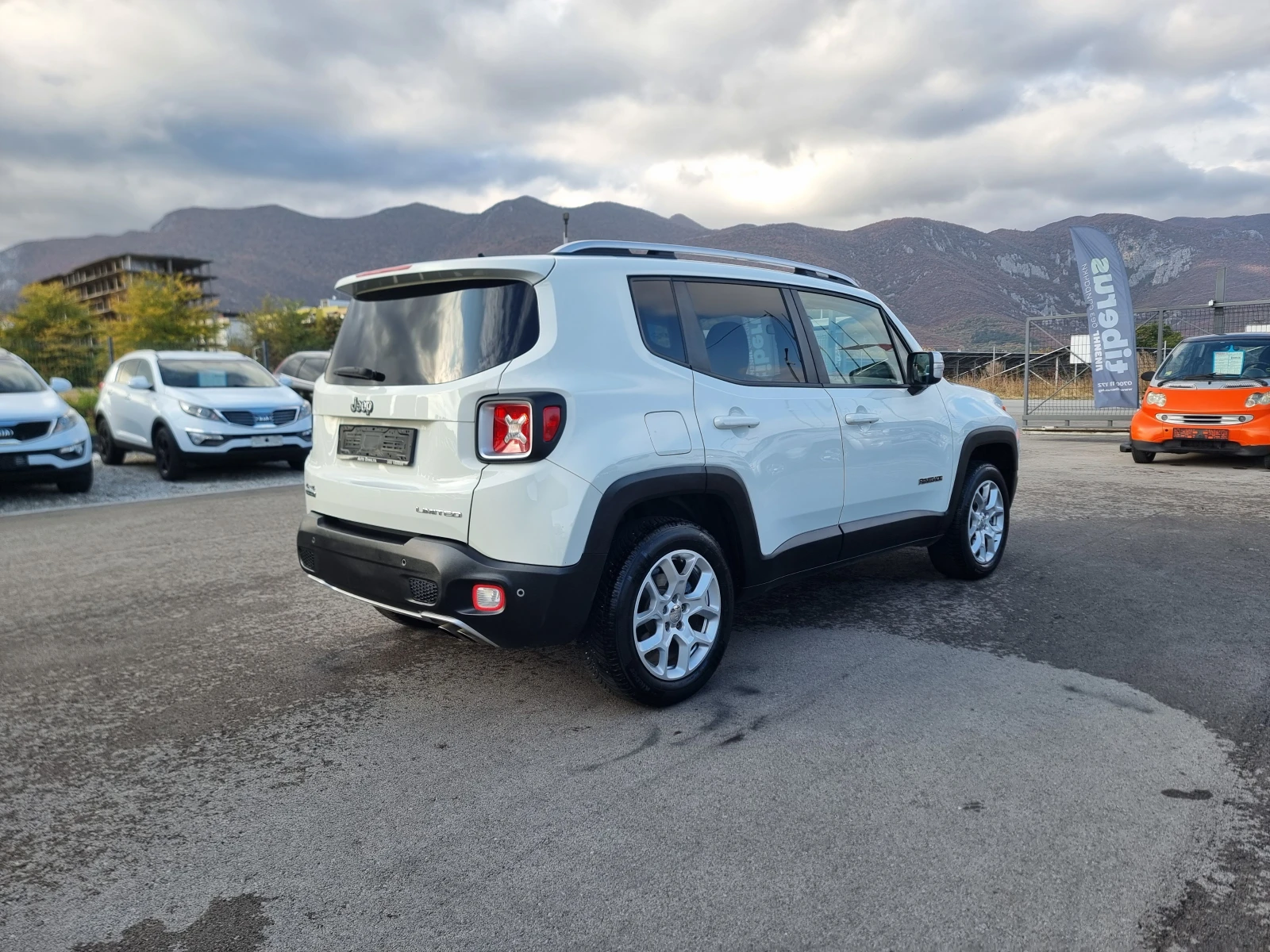 Jeep Renegade 2.0MULTI JET 16V, снимка 7 - Автомобили и джипове - 56527842