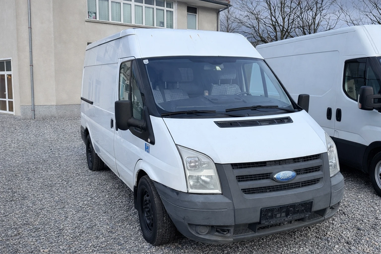 Ford Transit 2.2/115kc - изображение 2