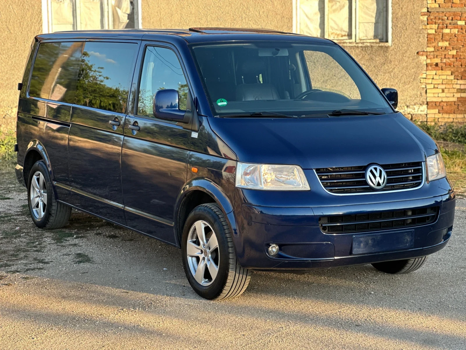 VW Caravelle 2.5 131 К.С. 2009, снимка 3 - Бусове и автобуси - 55848882