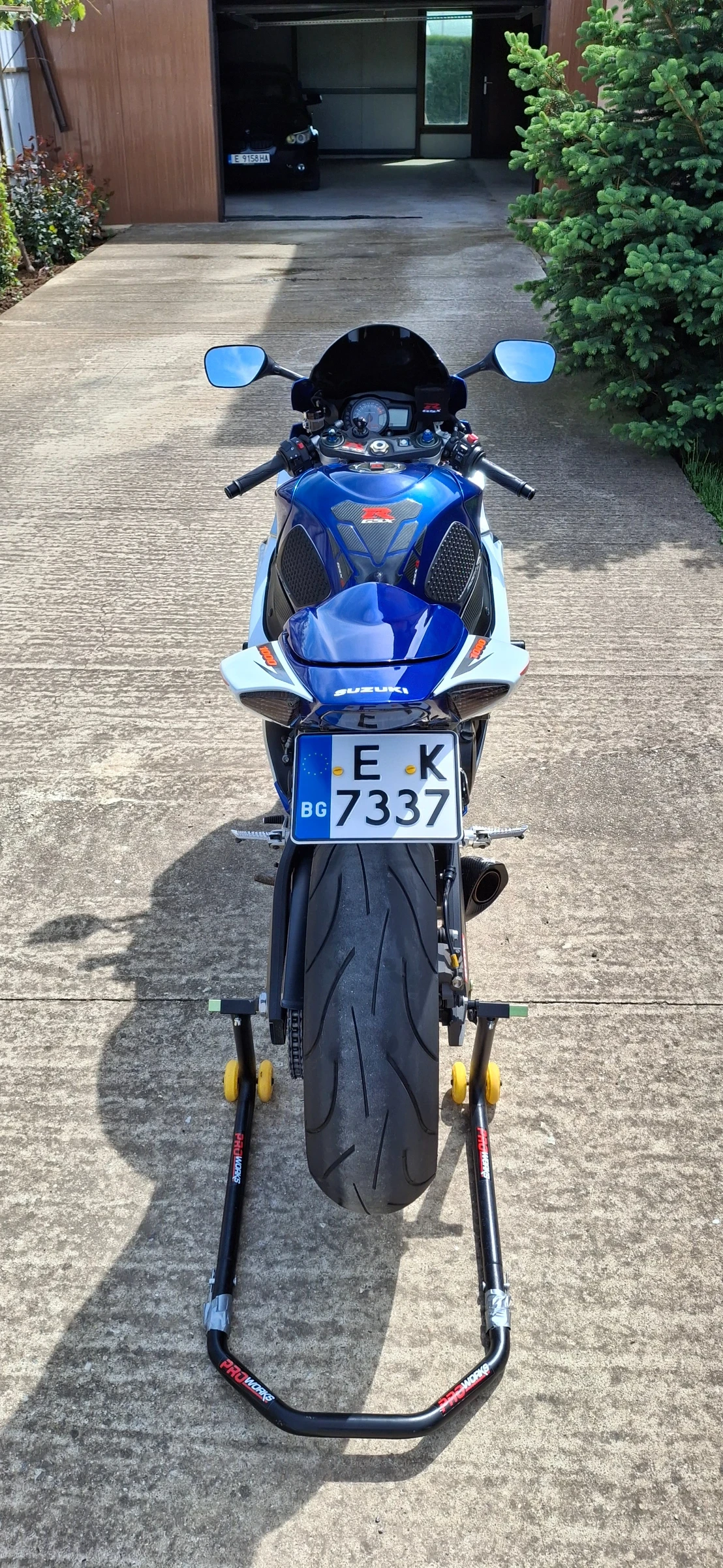 Suzuki Gsxr 1000 K8 - изображение 8