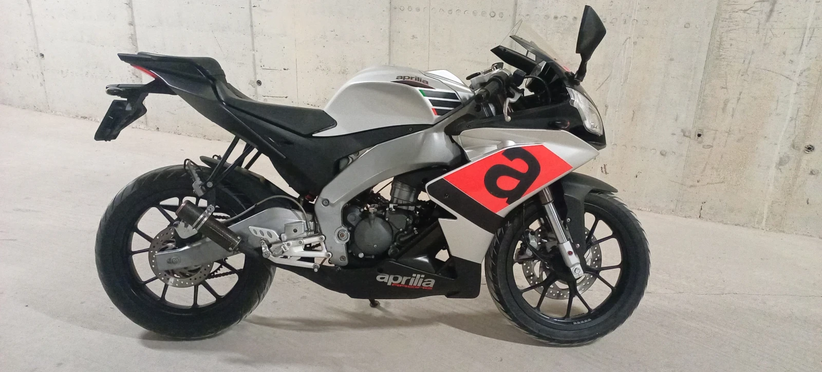 Aprilia RS4