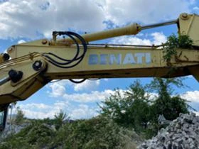 Багер Hitachi, снимка 11