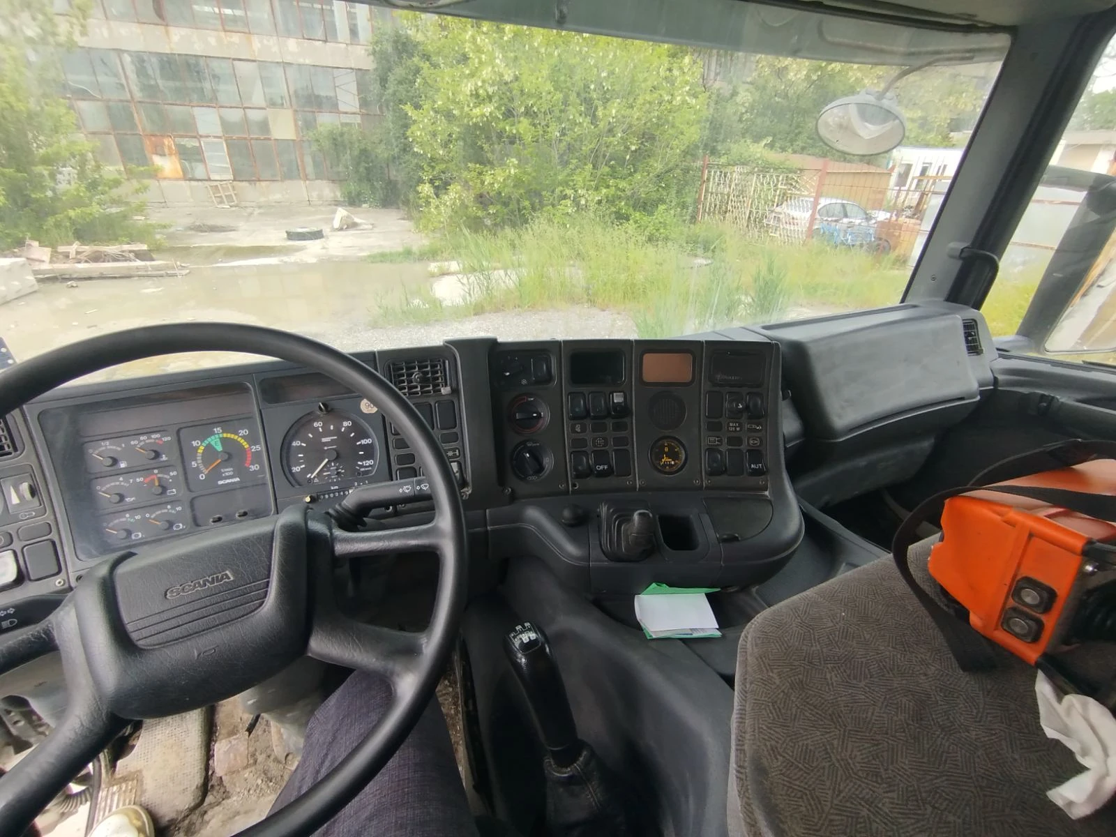 Бетон помпа Scania, снимка 5 - Индустриална техника - 54686062