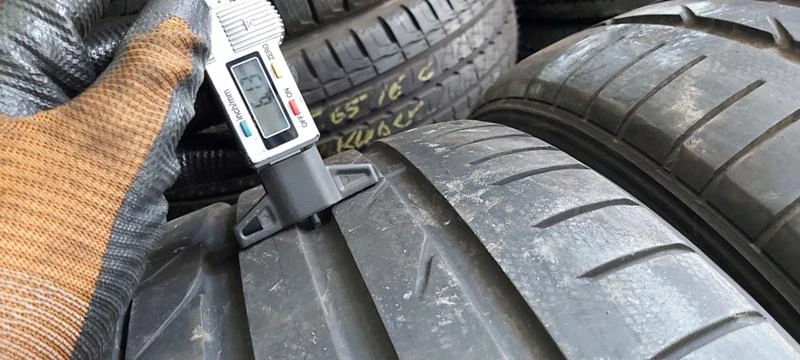 Гуми Летни 255/40R18, снимка 4 - Гуми и джанти - 33539058