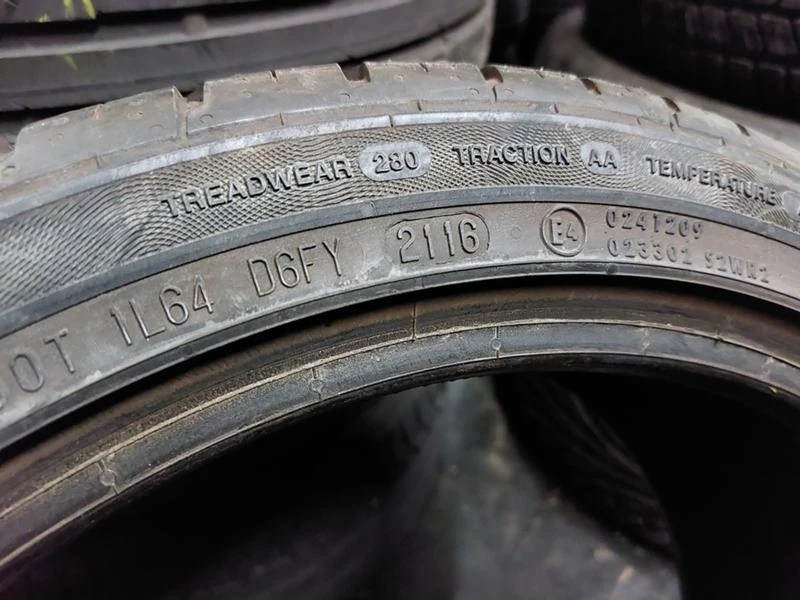 Гуми Летни 215/40R17, снимка 7 - Гуми и джанти - 36274978