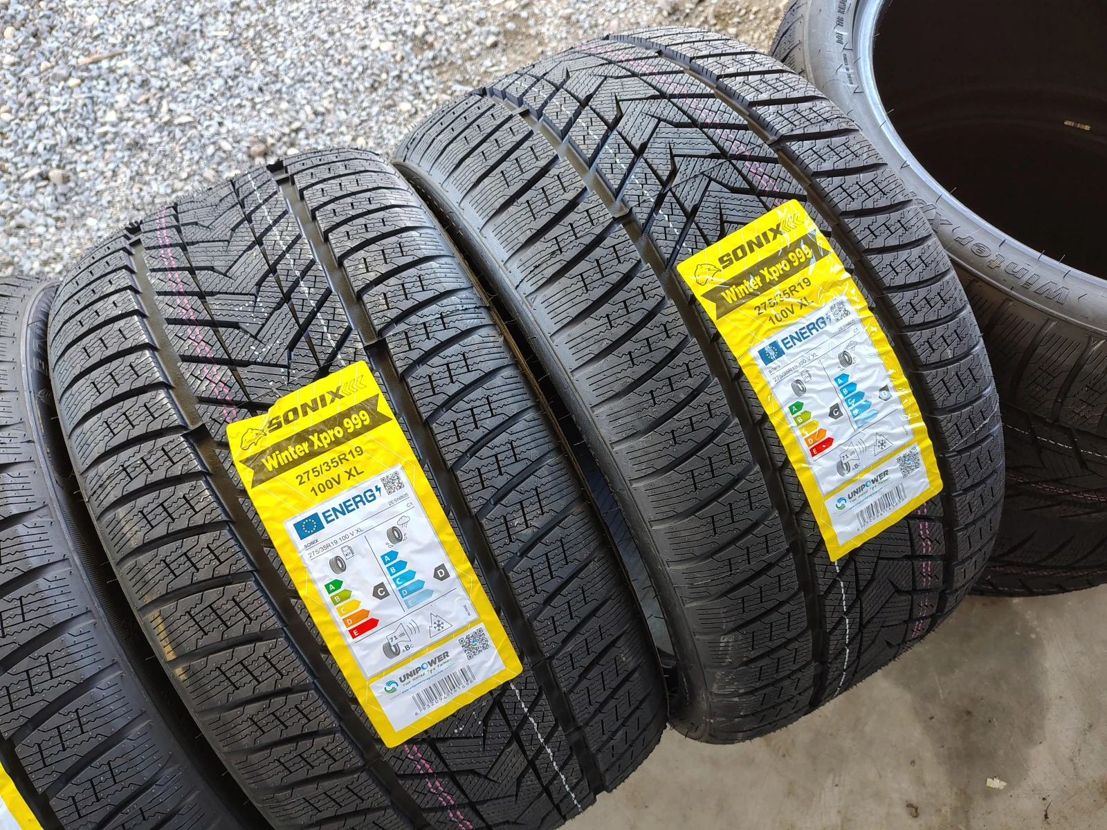  245/40R19 | Mobile.bg   3