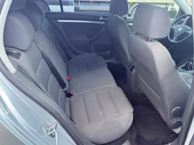 VW Golf 1.6 ТОП СЪСТОЯНИЕ, снимка 13