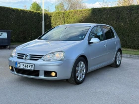 ������ VW Golf