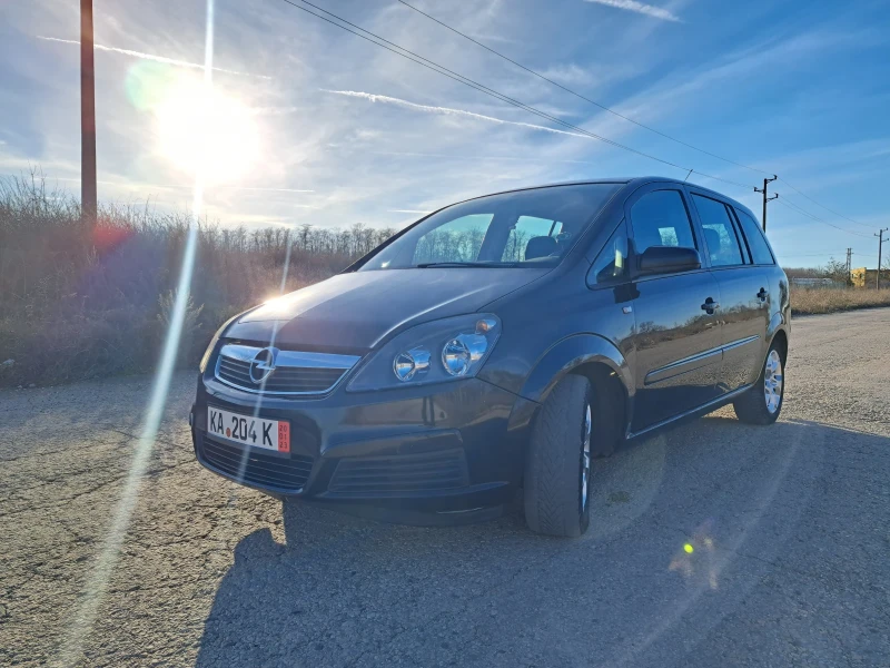 Opel Zafira 1.9CDTI, снимка 6 - Автомобили и джипове - 47791487