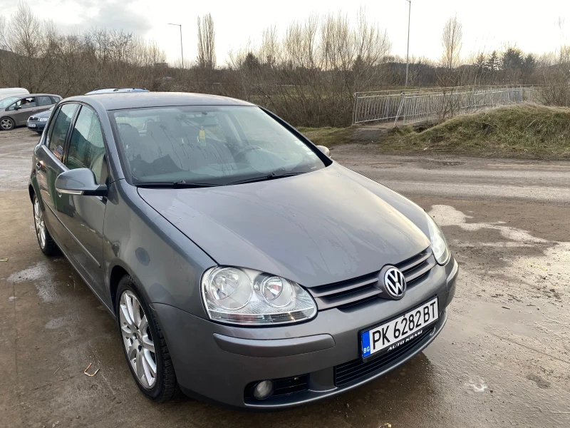 VW Golf, снимка 1 - Автомобили и джипове - 48838462