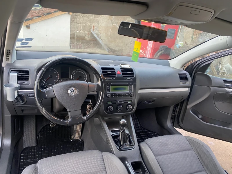 VW Golf, снимка 7 - Автомобили и джипове - 48838462