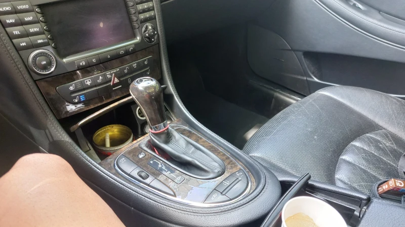 Mercedes-Benz CLS 500, снимка 12 - Автомобили и джипове - 52093855