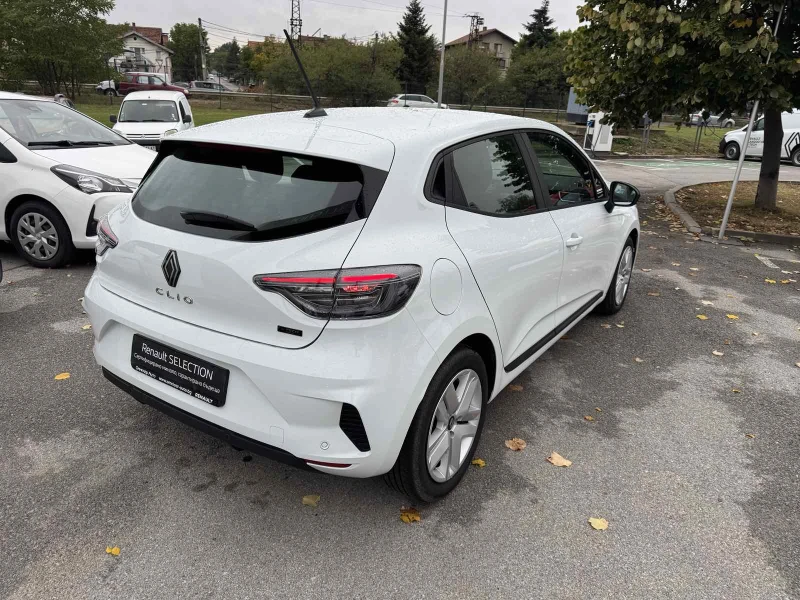 Renault Clio E-TECH HYBRID, снимка 6 - Автомобили и джипове - 51972387