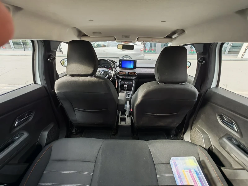 Dacia Sandero Stepway , снимка 9 - Автомобили и джипове - 52311458