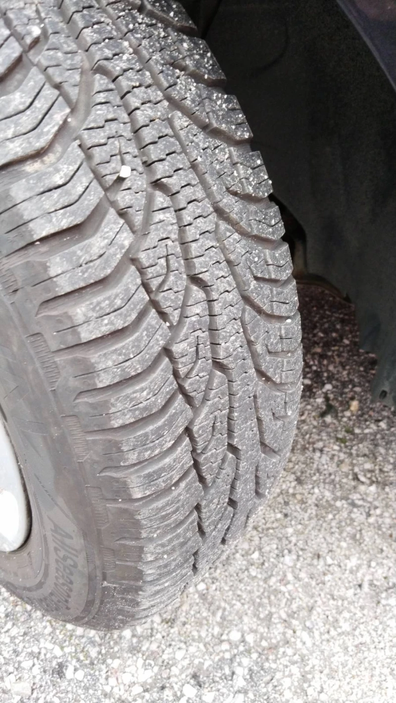 Opel Corsa 1.2 Edition EURO6, снимка 8 - Автомобили и джипове - 52494474