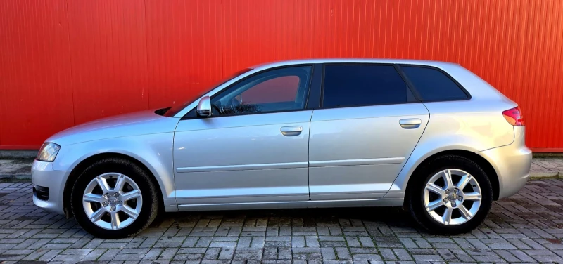Audi A3  АВТОМАТИК Sportback 2.0 TDI, снимка 7 - Автомобили и джипове - 52526806