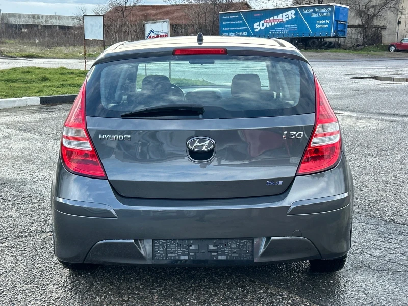 Hyundai I30 1.6CRDI 116ps , снимка 9 - Автомобили и джипове - 53055974