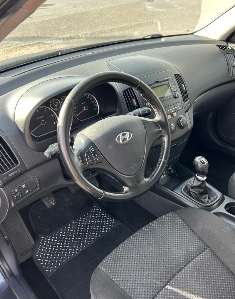 Hyundai I30 1.6CRDI 116ps , снимка 16 - Автомобили и джипове - 53055974