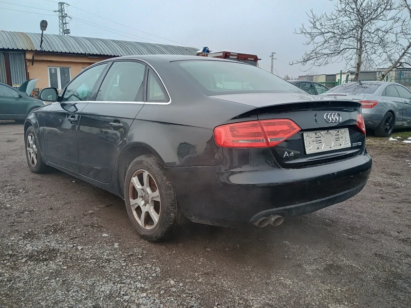 Audi A4 2.0 TDI, снимка 3 - Автомобили и джипове - 53214575