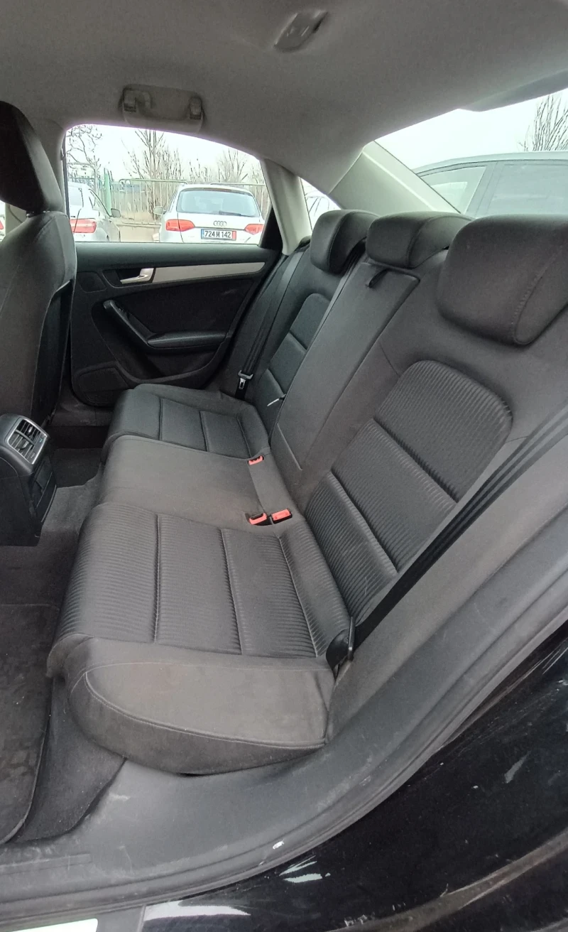 Audi A4 2.0 TDI, снимка 7 - Автомобили и джипове - 53214575