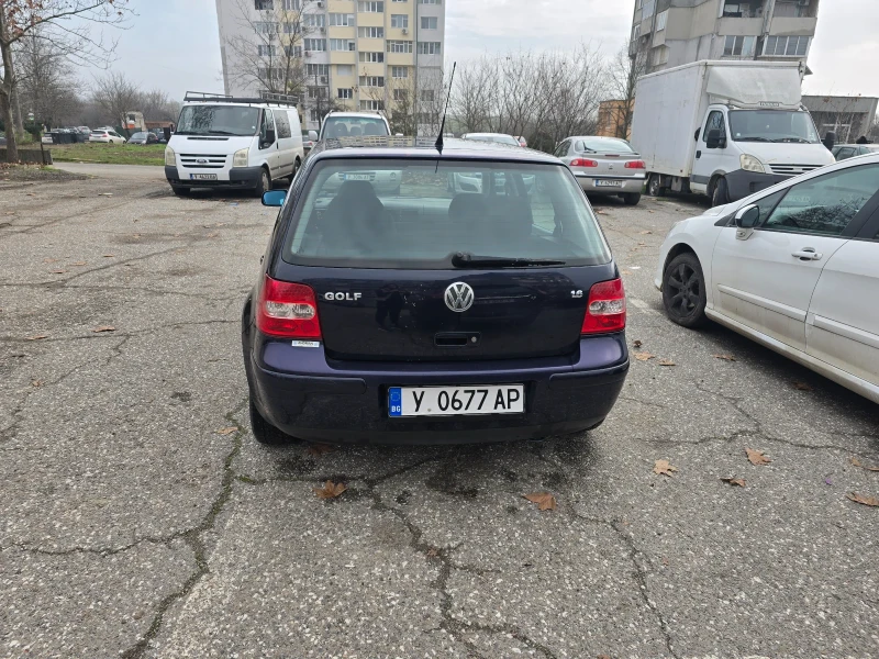 VW Golf 4 SR - 1.6 - 101к.с. - бензин, снимка 11 - Автомобили и джипове - 53396092