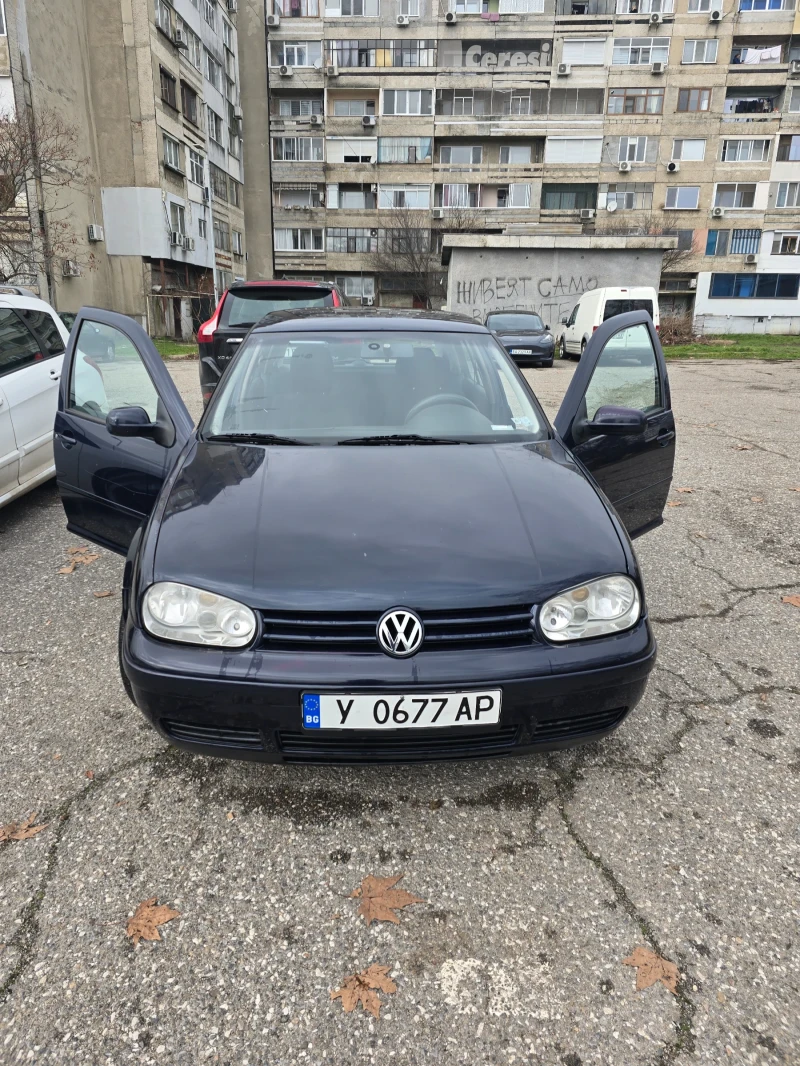 VW Golf 4 SR - 1.6 - 101к.с. - бензин, снимка 14 - Автомобили и джипове - 53396092